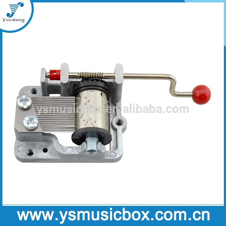 China 18 Nota manivela manual Yunsheng caja de música con tablero de madera  fabricante de china fábrica de movimiento musical manual y fabricantes